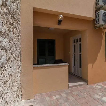 By The Sea - 16249 Apartman *