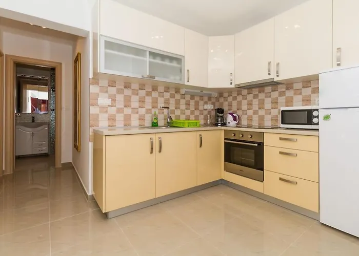 By The Sea - 16249 Vodice