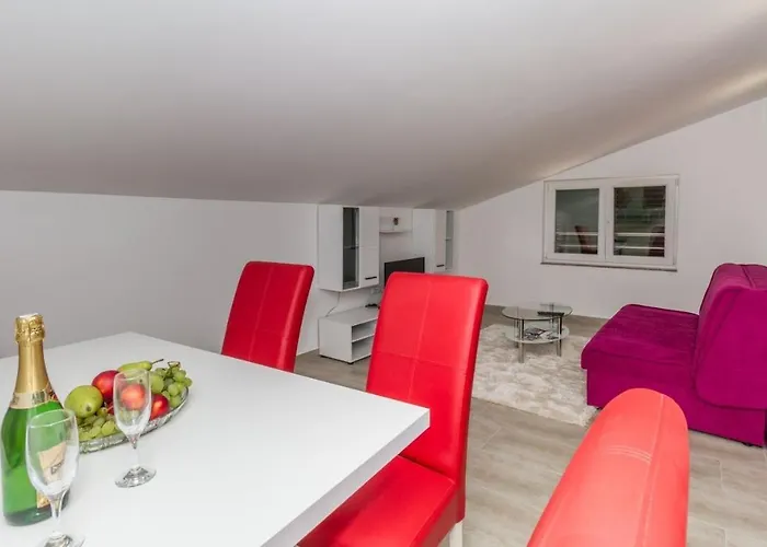 By The Sea - 16249 아파트 *